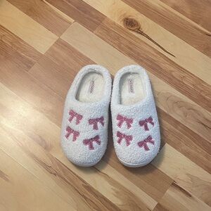 Pink Bow Slippers
